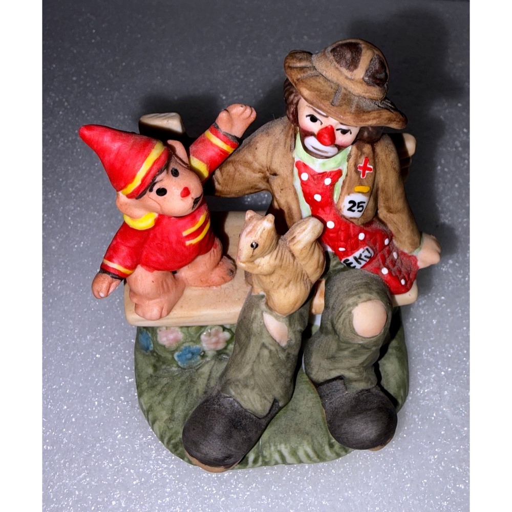 Flambro The Emmett Kelly Jr. Collectibles Porcelain Figurine Tramp Clown, Gnome